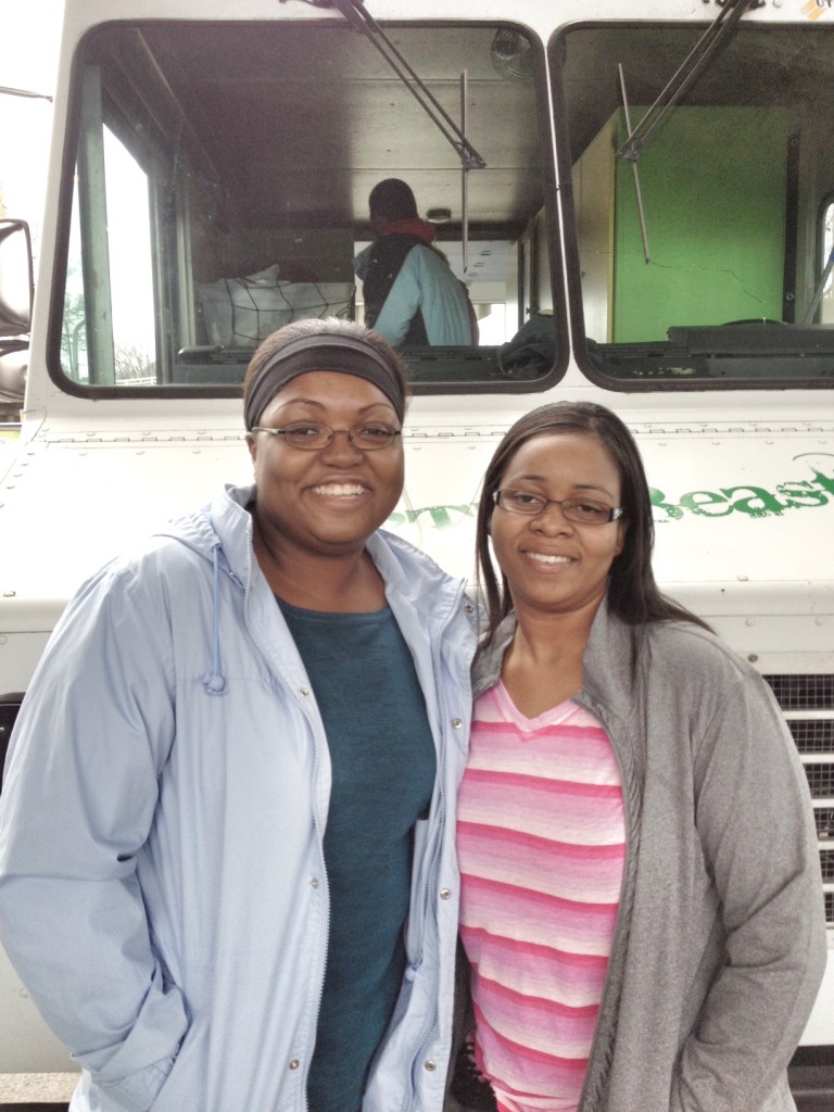 feeding the homeless, helpers