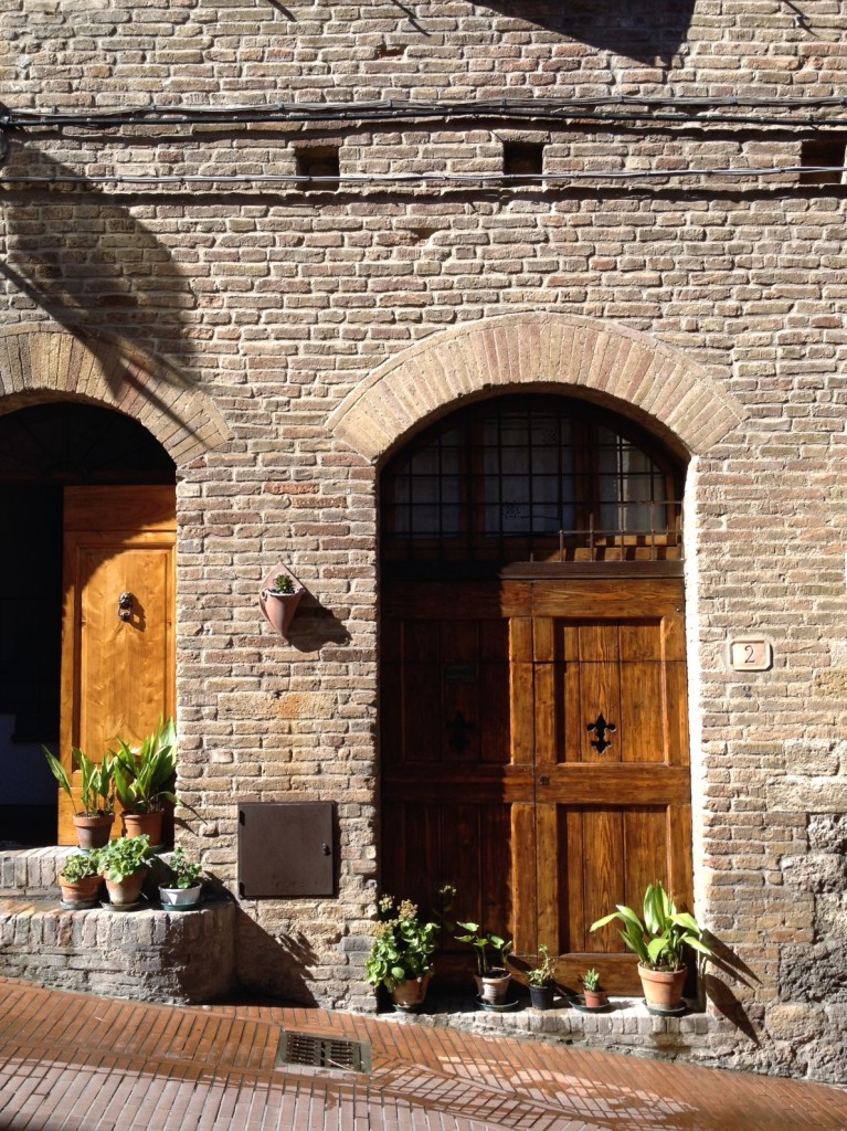Tuscany, Cruise Port Livorno, San Gimingnano, Italy, Travel in Europe, Tuscan Doors and Windows